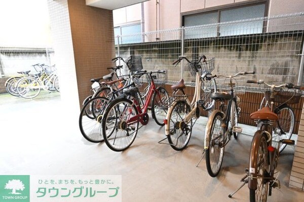 駐車場(駐輪場)