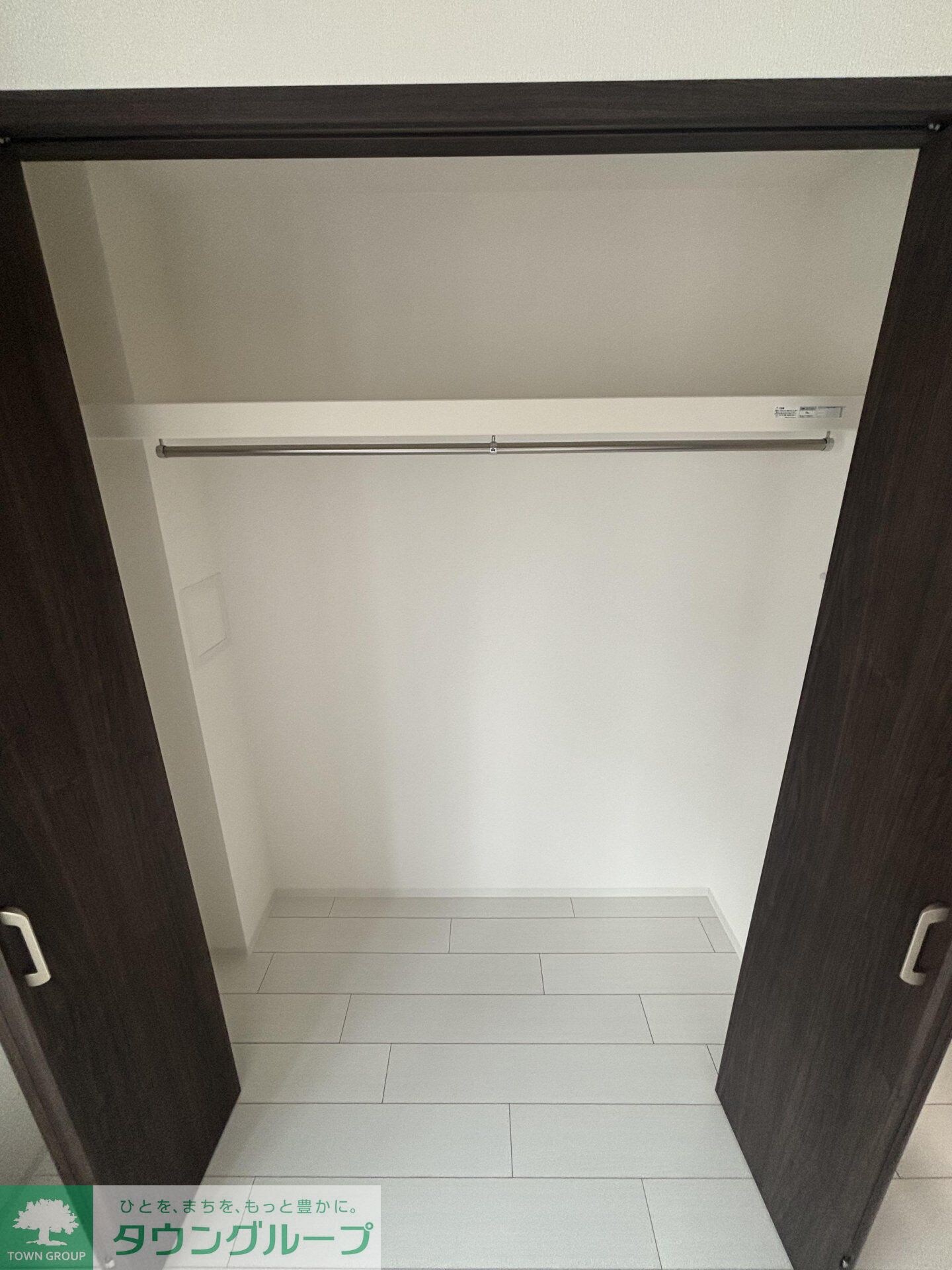 物件内観写真7　(収納)