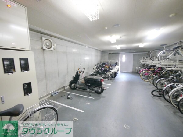 駐車場(駐車場)