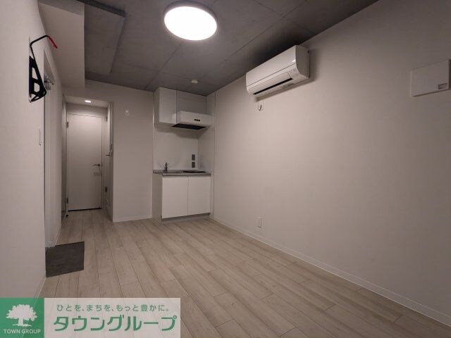 物件内観写真5　(リビング/居室)