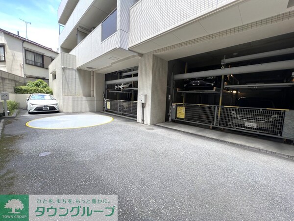 駐車場(駐車場)
