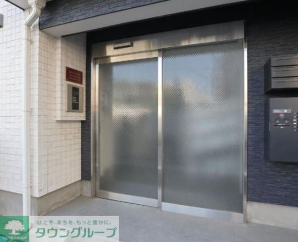 エントランス(エントランス)