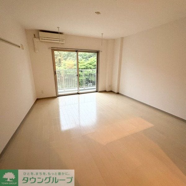 リビング・居室(同タイプ別部屋です。)