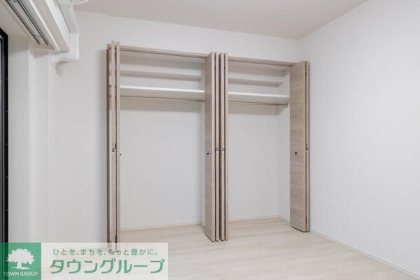 収納(B1'タイプ2025年3月撮影 同タイプ411号室の写真です)