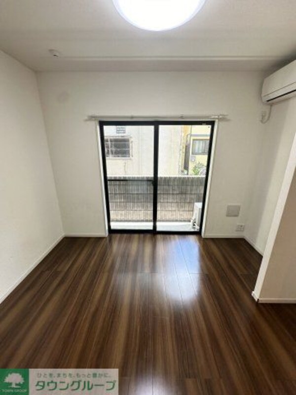 リビング・居室(別部屋写真参考)