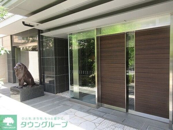 エントランス(エントランス　※2025月10月10日撮影)