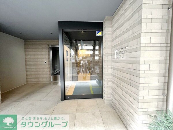 エントランス(エントランス)