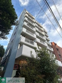 ドミール千駄木の外観写真