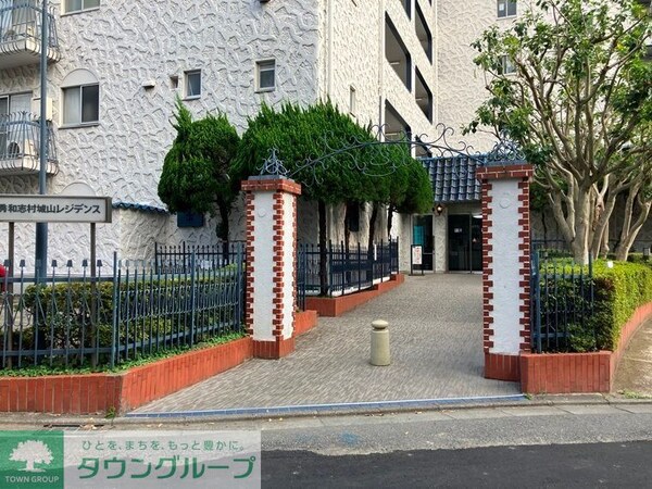 エントランス(エントランス)