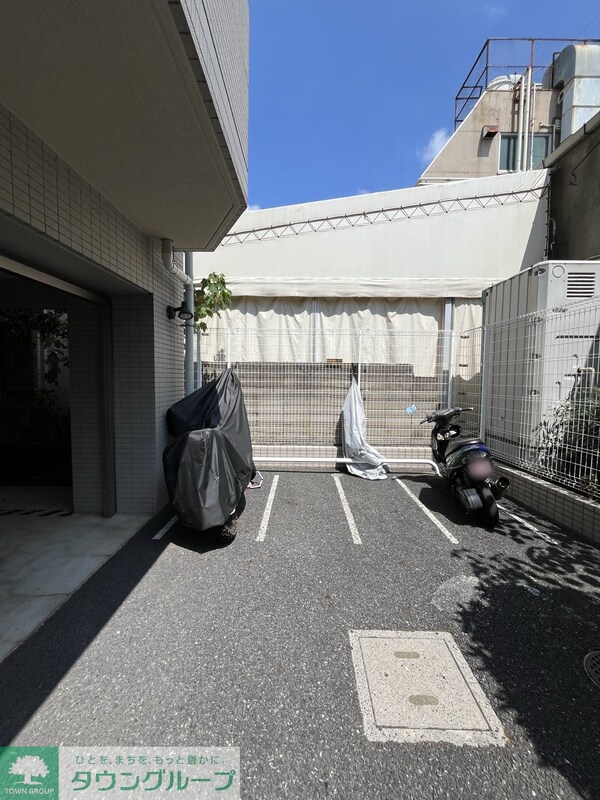 駐車場(駐車場)