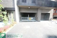 物件内観写真13　(駐車場)