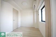 物件内観写真16　(リビング/居室)