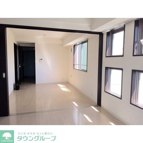 リビング・居室(※上階同タイプのお部屋の写真です)