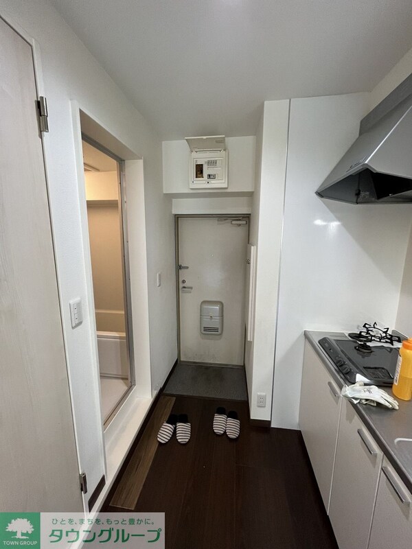 玄関(キッチン)