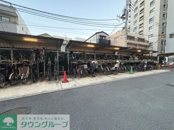 駐車場(駐車場)