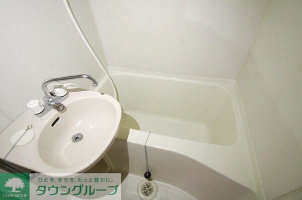 バス／シャワールーム等(洗面)