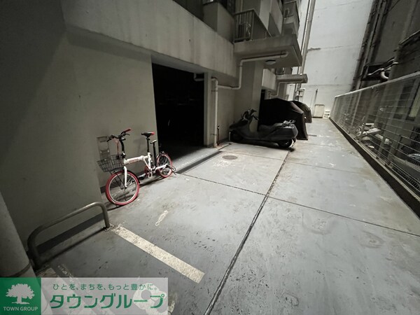 駐車場(駐車場)