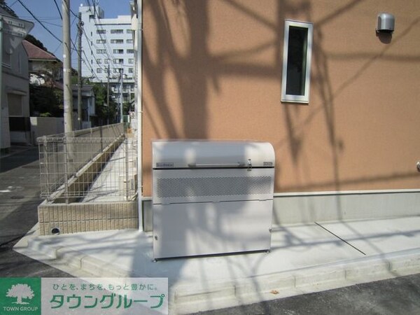 共有部分(敷地内ゴミ置場)