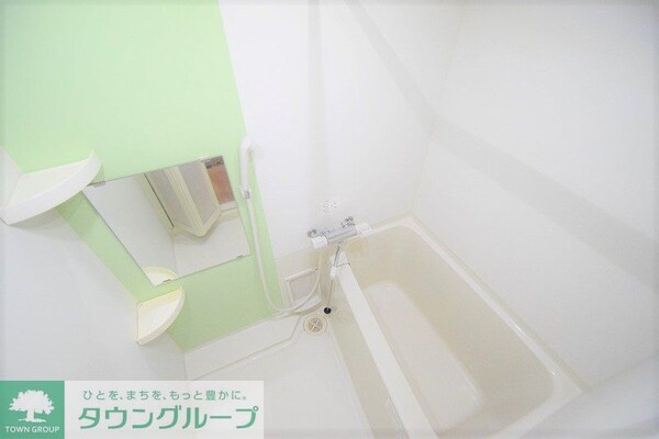 バス／シャワールーム等(仕様・設備は現況と異なる場合があります。現況優先。)