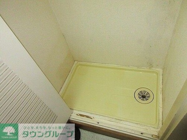 設備(室内洗濯機置場)