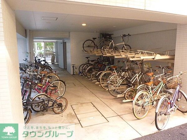 駐車場(駐車場)