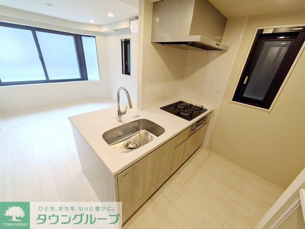 キッチン(お問合せは(株)タウンハウジングレジデンス事業部【03-…)