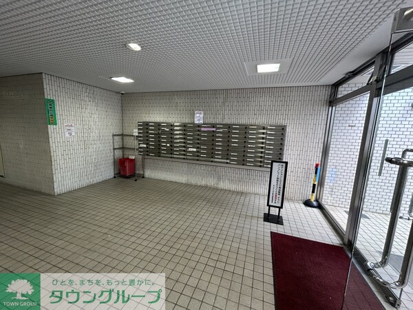 エントランス(エントランス)