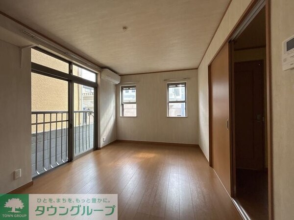 リビング・居室(お部屋探しは株式会社　タウンハウジング　までお気軽にお問合…)