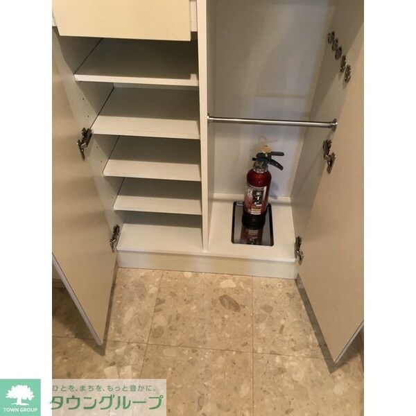 玄関(玄関)