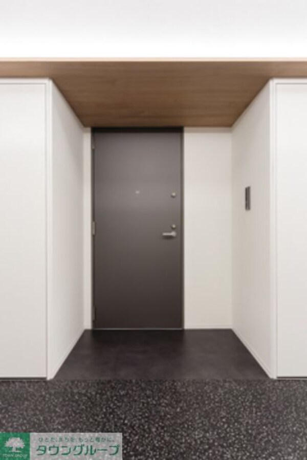 玄関(※写真は同タイプ住戸です。)