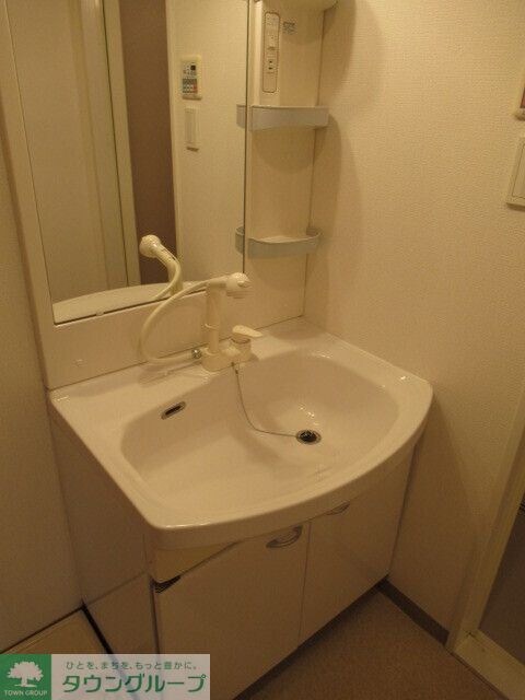 物件内観写真17　(洗面)