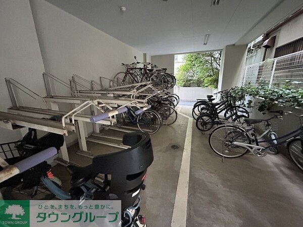 駐車場(駐車場)