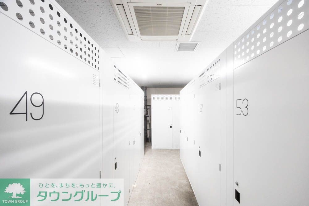 物件内観写真21　(トランクルーム)