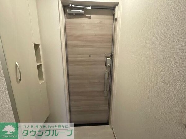 玄関(お部屋探しはタウンハウジングへ♪)