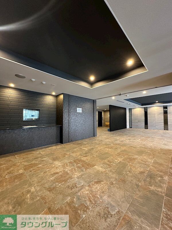 アルファレジデンシア南千住のエントランス