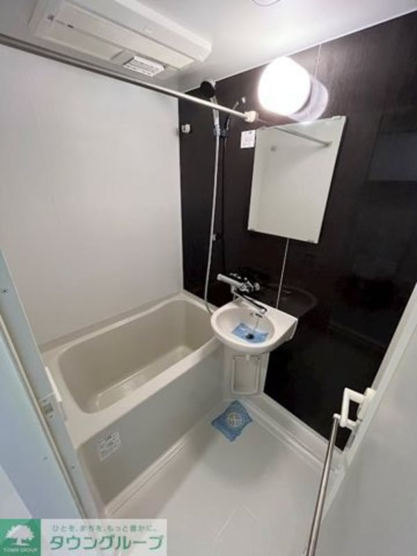 洗面(バス／シャワールーム等)