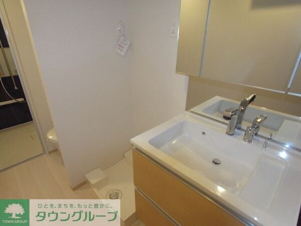 洗面(バス／シャワールーム等)