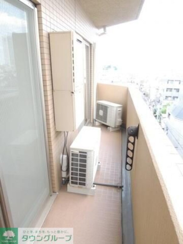 バルコニー(内見の予約先はタウンハウジング新中野店になります★★)