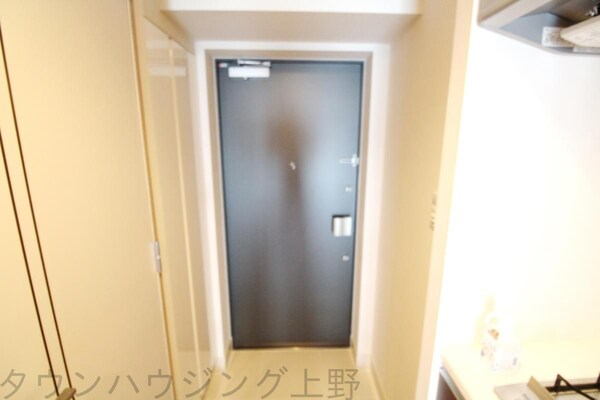玄関(玄関)