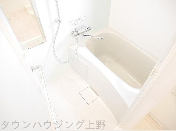 バス／シャワールーム等(バス／シャワールーム等)