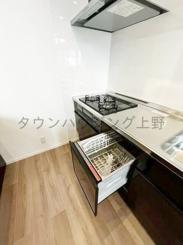 キッチン(お問合せは(株)タウンハウジングレジデンス事業部【03-…)