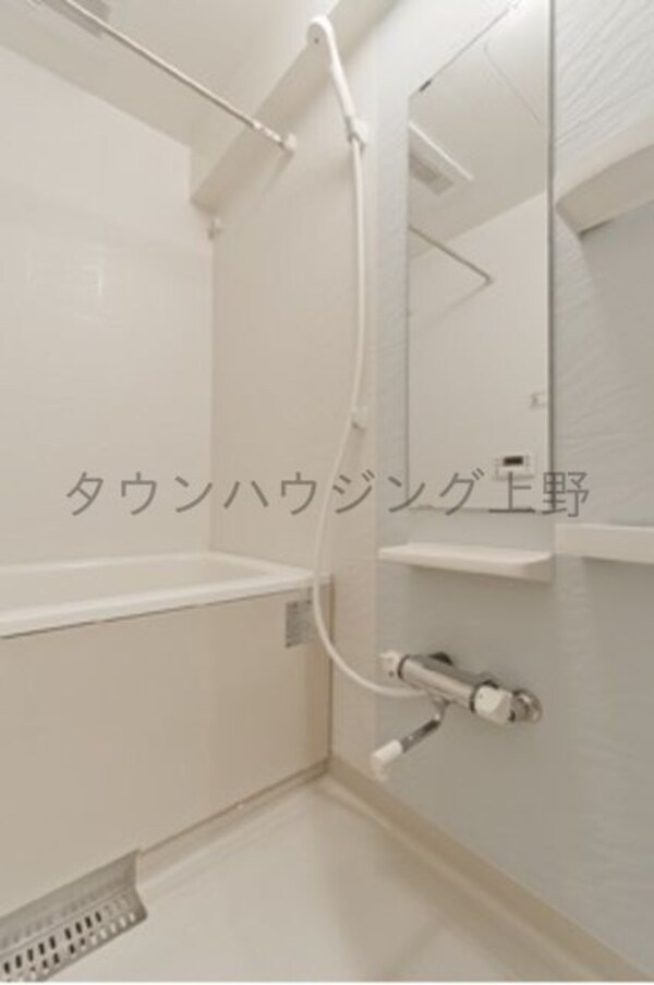 バス／シャワールーム等