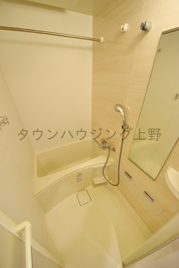 バス／シャワールーム等