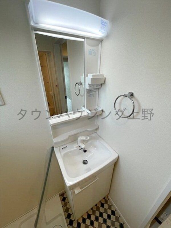洗面(洗面)
