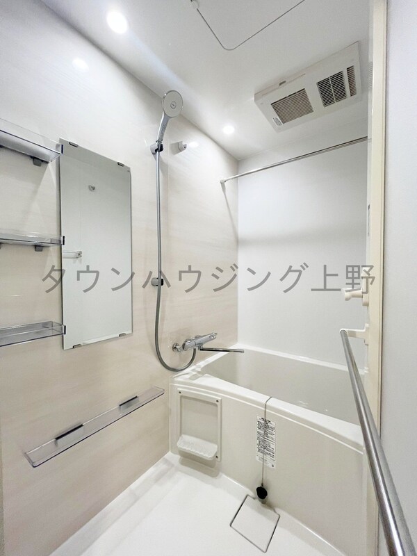 バス／シャワールーム等
