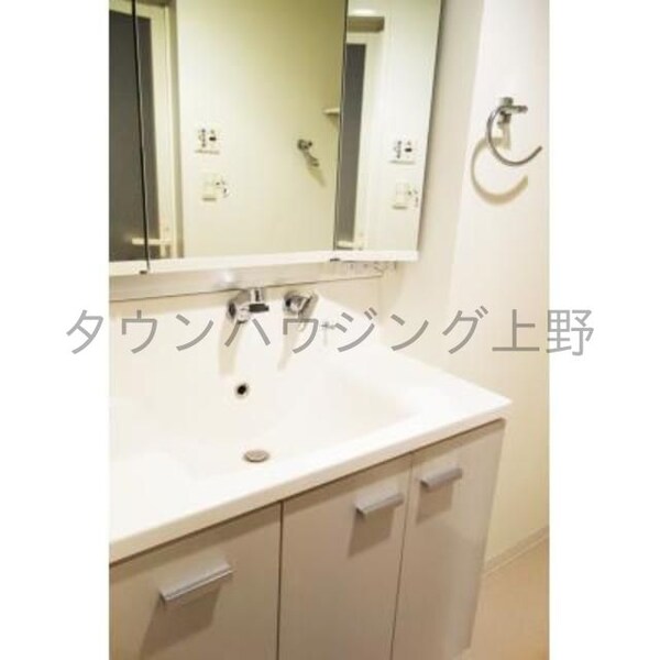 洗面(※写真は同タイプ住戸です。)