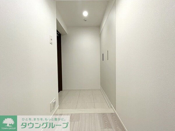 玄関(お問合せは(株)タウンハウジング赤坂店へ【03-5563-…)