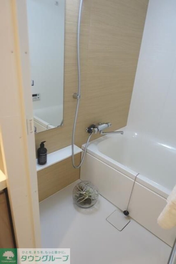 バス／シャワールーム等(※写真は同タイプ住戸です。)
