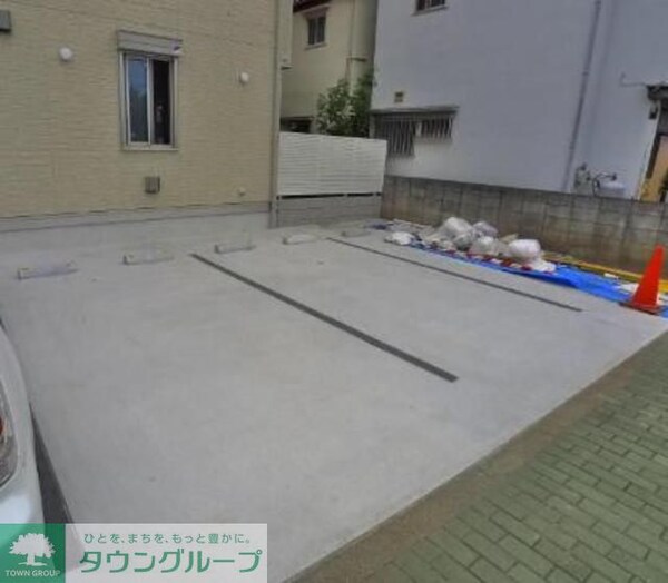 駐車場(駐車場)