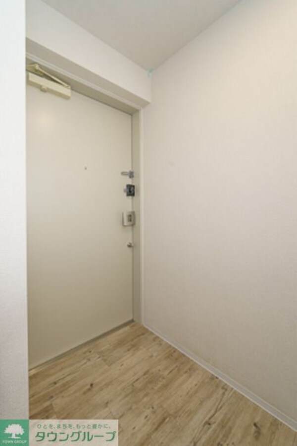 玄関(※写真は同タイプ住戸です。)